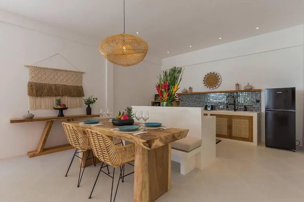 Villa Alamanda Maya Seminyak Center 2 Bedr With Private Pool