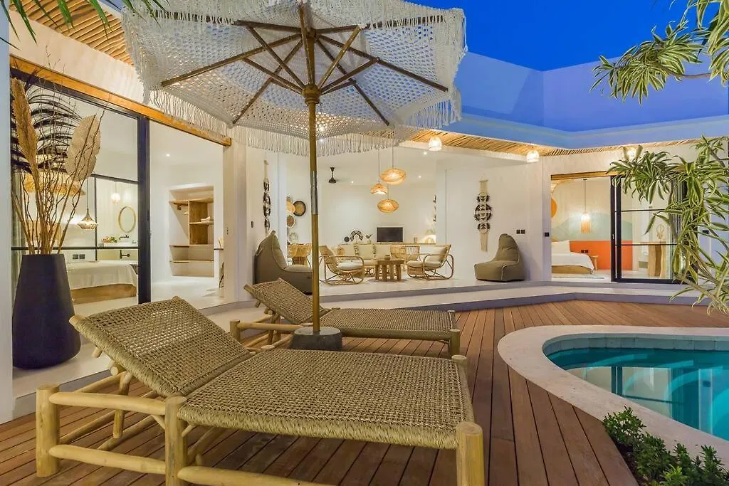 Villa Alamanda Maya Seminyak Center 2 Bedr With Private Pool Indonesien