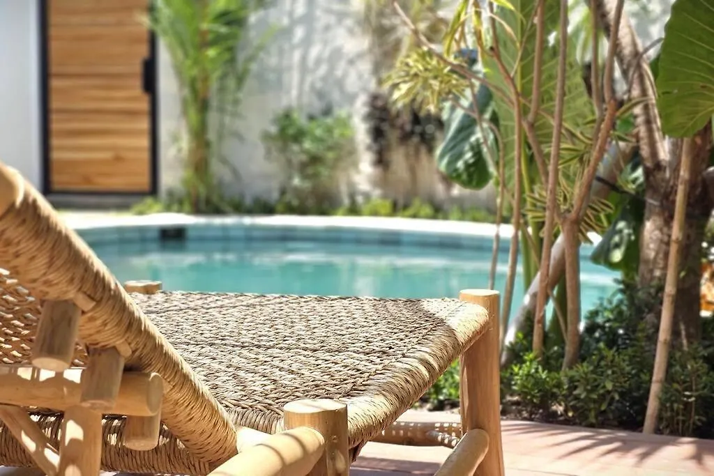 Villa Alamanda Maya Seminyak Center 2 Bedr With Private Pool