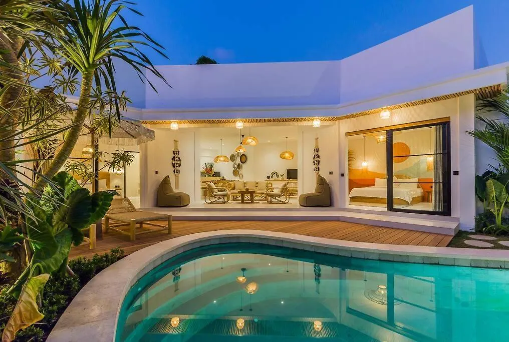 Villa Alamanda Maya Seminyak Center 2 Bedr With Private Pool 0*,  Indonesien