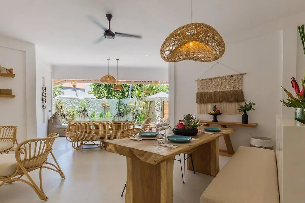 Villa Alamanda Maya Seminyak Center 2 Bedr With Private Pool